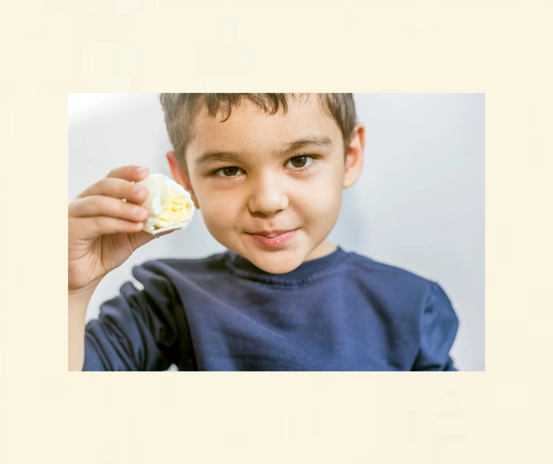 Kinderhypnose unterstützt Kinder dabei, Essstörungen zu überwinden und ein gesundes Selbstbild aufzubauen.