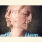 Frau mit mehreren Gesichtern als Symbol für innere Konflikte zwischen Bindungsangst und Verlustangst